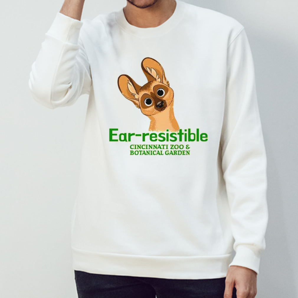 Ear-resistable bat-eared fox shirts