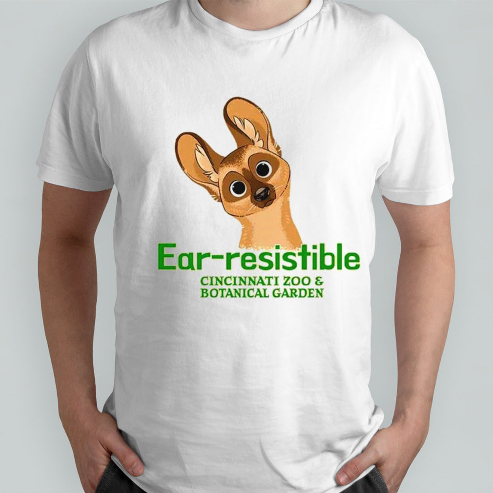 Ear-resistable bat-eared fox shirts