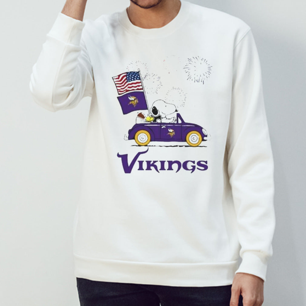 Snoopy And Woodstock Happy 4th Of July Minnesota Vikings Football 2024 Shirt