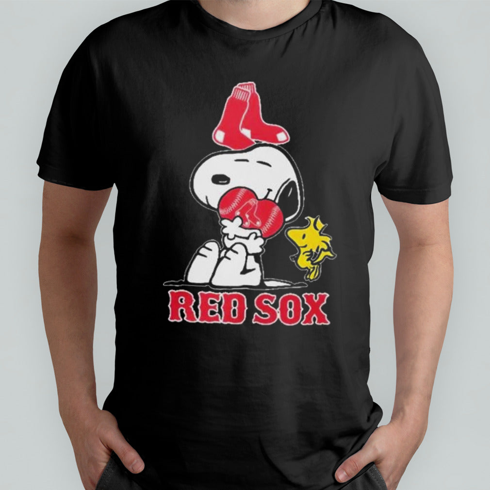 Snoopy Hug Heart Boston Red Sox Baseball shirt