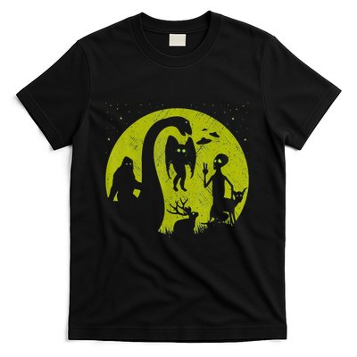 Bigfoot Loch Ness Monster And Mothman Ufos Chupacabra Alien T-Shirt
