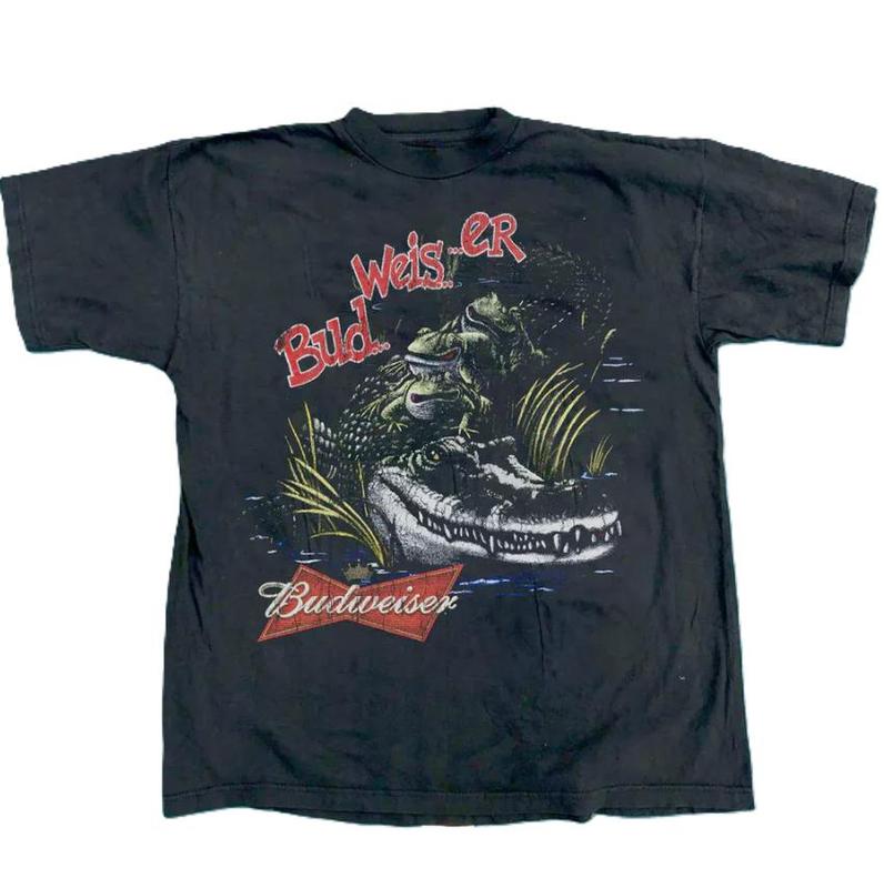 Vintage Budweiser Gator Frogs T Shirt Vintage Grunge Y2K Tapout Goth Emo Beer Indie 90s Round Neck T-Shirt Short