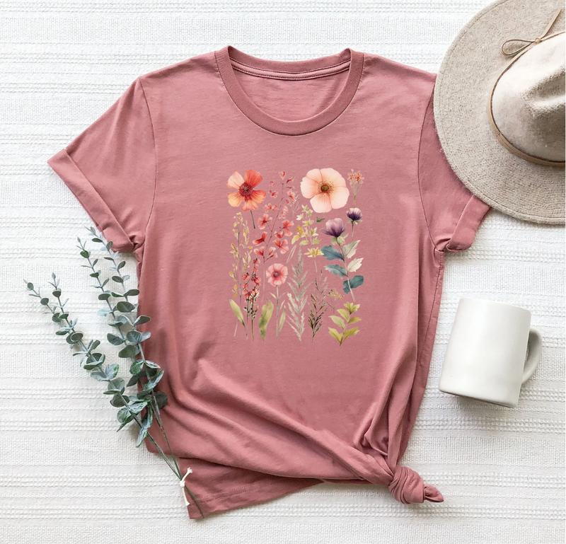 Flower T-shirts , Minimalist Flower Shirt for Women, Botanical Floral Tee, Nature Lover's Shirt, Gift for Her, Gift for Woman, Crew Neck, Trending T-s