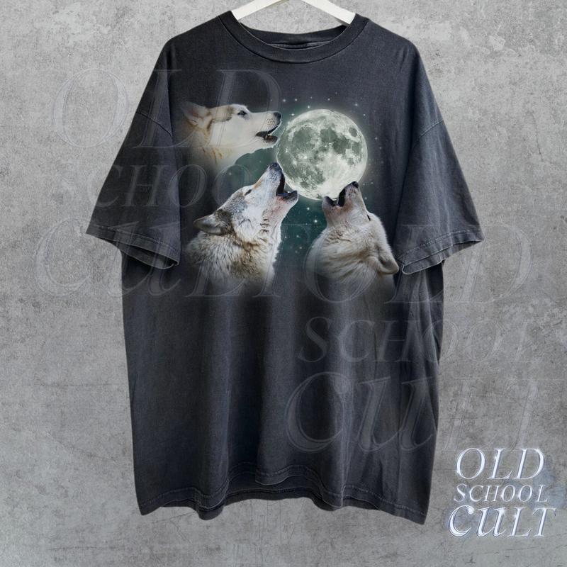 Three Wolves Vintage Graphic T-shirts, Retro Wolf Moon Tshirt, Wolf Lovers, Funny Animal Tee, Silly Shirt Gifts, Howling in Moonlight Sweatshirt, Anim