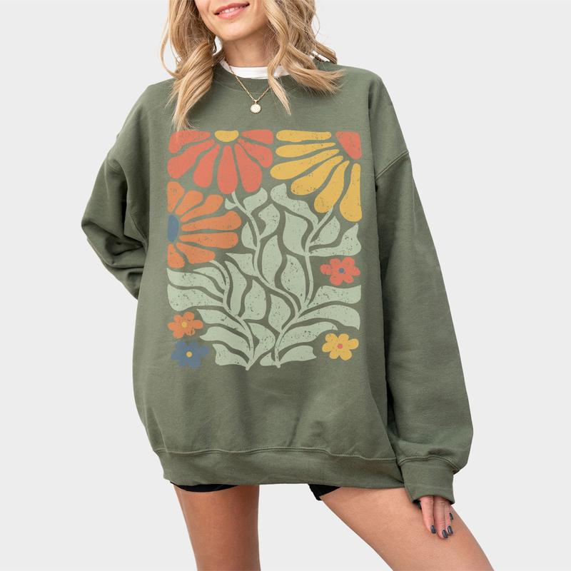 Flowers Shirt, Boho Wildflowers Shirt, Boho Flowers Shirts, Floral Nature Shirt, Flowers Lover Tee, Shirts for Women, Vinatage Floral Shirt, Gifts For Her, Pastel Floral Nature T-Shirt, Garden Lover Tee, Gifts for Women, Gift for Mom, Women Top Comfort