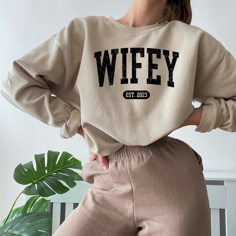 Personalize Wifey Sweatshirt, Engagement Sweatshirt, Bridal Shower Gift, Gift for Bride, Personalized Bridal Gift, New Wife Sweatshirt