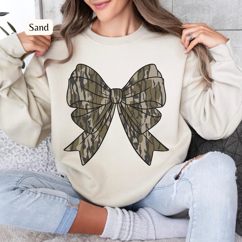 Coquette Camo Bow Sweatshirt, Camo Crewneck, Women's Hunting Sweatshirt, Wife Hunting Crewneck, Dove Hunting Duck Hunting Crewneck Sweatshirt for Wome