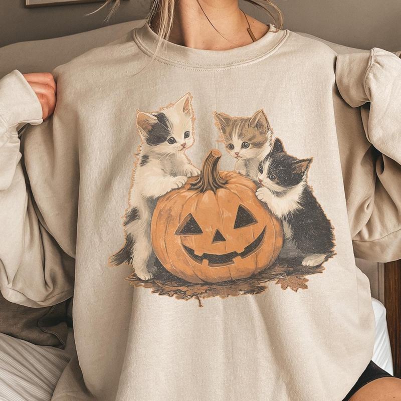Vintage 90s Cat Halloween Sweatshirt, Retro Halloween Shirt, Spooky Season Tee, Pumpkin Shirt, Cat Lover Shirt, Black Cat, Spooky Season