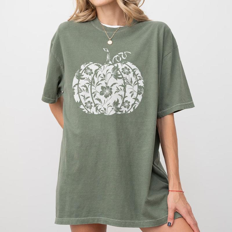 Floral Pumpkin Shirt, Halloween Shirt, Halloween Pumpkin Shirt, Fall Comfort Tee, Fall Shirt for Woman, Pumpkin Shirt, Autumn Shirt, Pumkin Floral Shirt, Fall Women Top