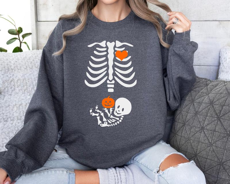 Skeleton Halloween Maternity Sweatshirt, Funny Pregnancy Announcement Shirt 2024, Pregnant Women Costume, Fall New Mom Sweater, Mommy to Be