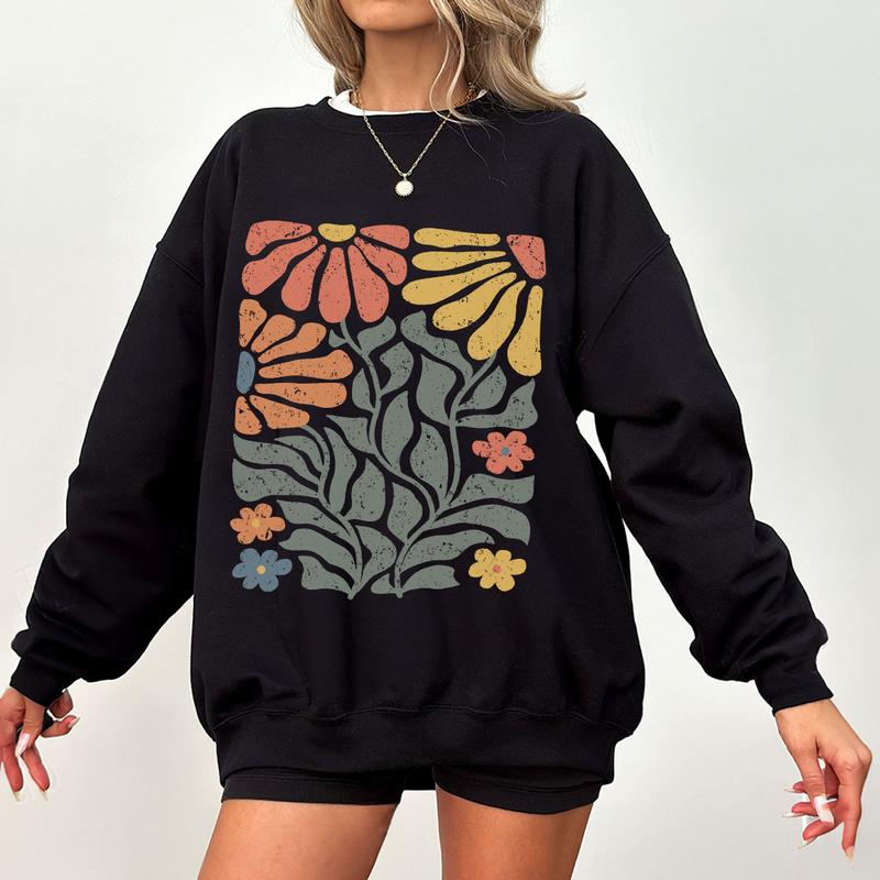 Flowers Shirt, Boho Wildflowers Shirt, Boho Flowers Shirts, Floral Nature Shirt, Flowers Lover Tee, Shirts for Women, Vinatage Floral Shirt, Gifts For Her, Pastel Floral Nature T-Shirt, Garden Lover Tee, Gifts for Women, Gift for Mom, Women Top Comfort