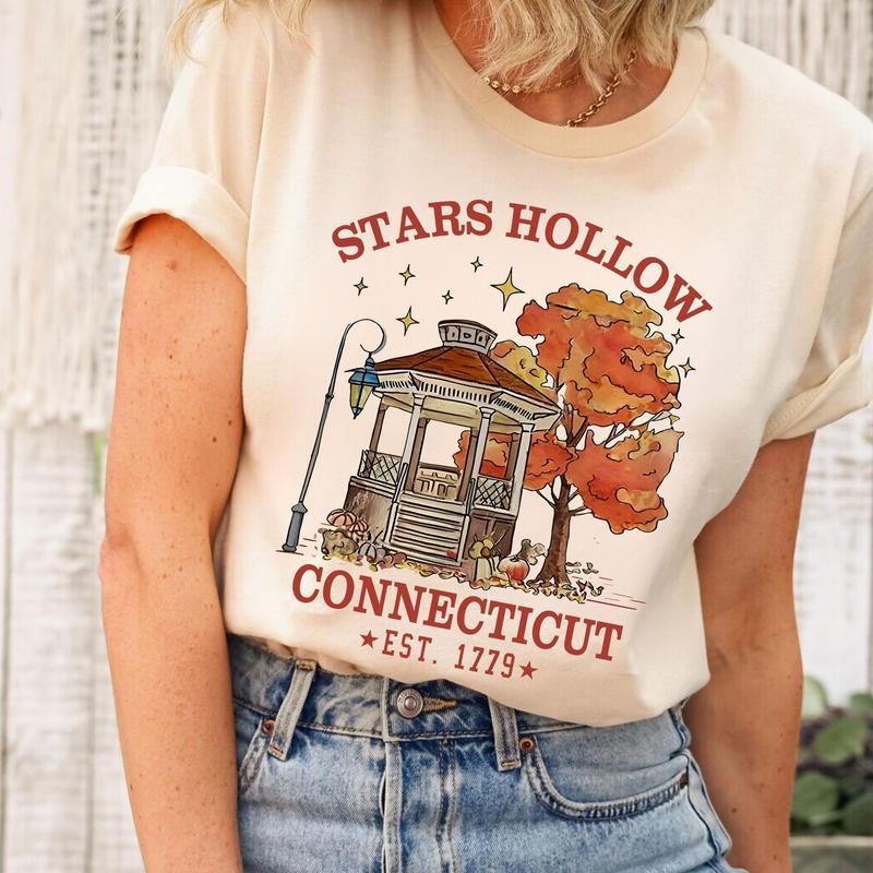 Star's Hollow Luke's Sweatshirts - Shirt , Gilmore Girls Shirt, Autumn Festival Shirts, Connecticut EST. 1779 Tee, Stars Hollow Shirt, Halloween Gift, Gilmore Girls Shirt, For Men, For Women, Classic Fashion Cotton Underwear Shirt Hoodie Sweaters