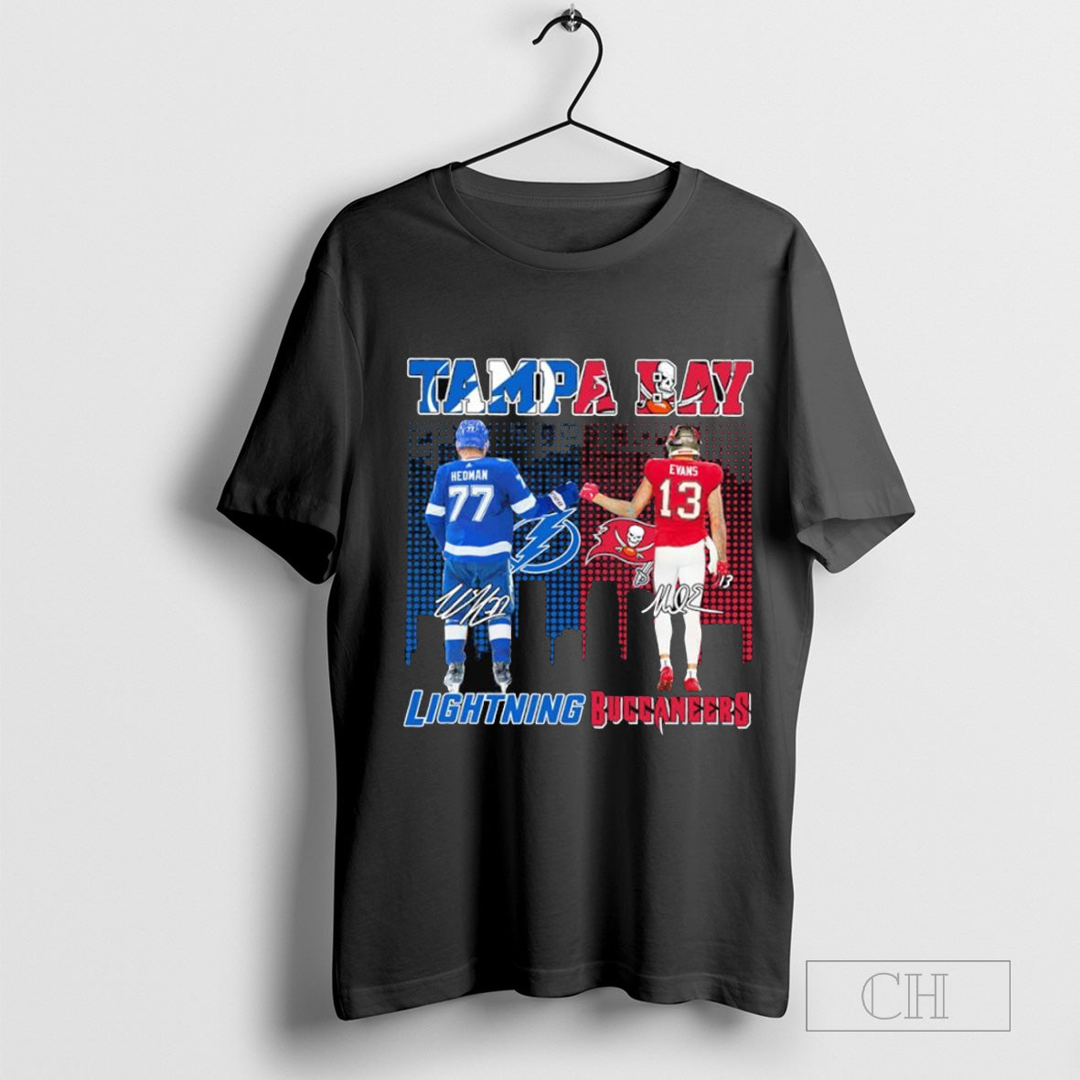 Tampa Bay Hockey Victor Hedman X Tampa Bay Buccaneers Mike Evans Christmas Shirt