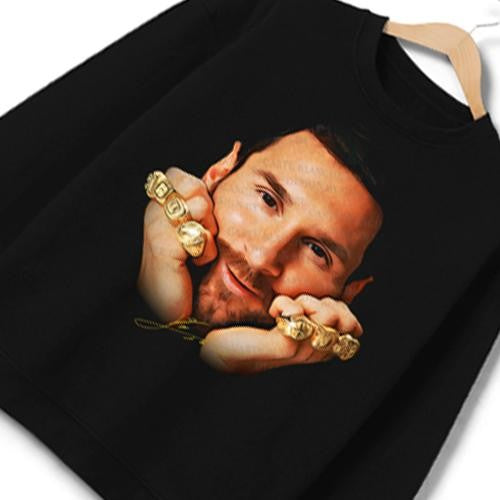 Lionel Messi 8 Ballon Gold Rings Greatest Of All Time Soccer Football T-Shirt Crewneck Cotton Menswear Soft